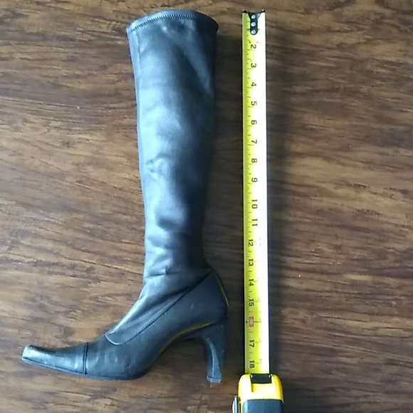 CHANEL Boots - Picture 12 of 12